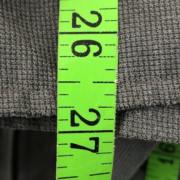 Mens Grey Jacket. Size medium - Picture 11 of 11